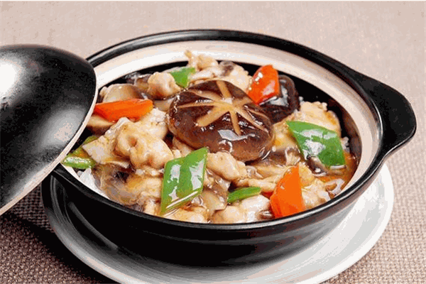 客家小廚秘制煲仔飯加盟