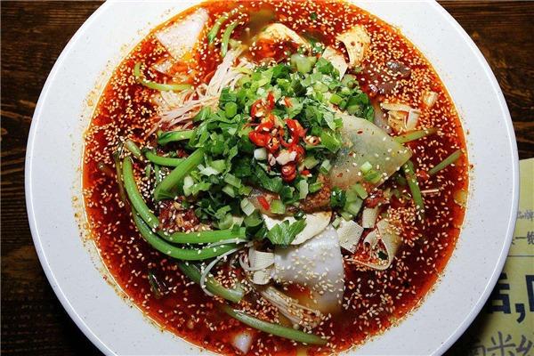 金三顧冒菜加盟