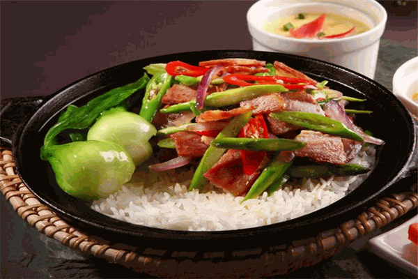 健康如家煲仔飯