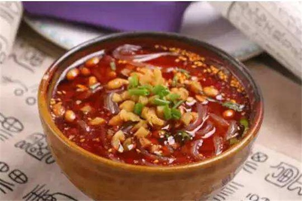 俏黃蓉酸辣粉加盟