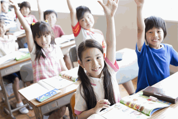 美英易網(wǎng)絡(luò)英語(yǔ)加盟