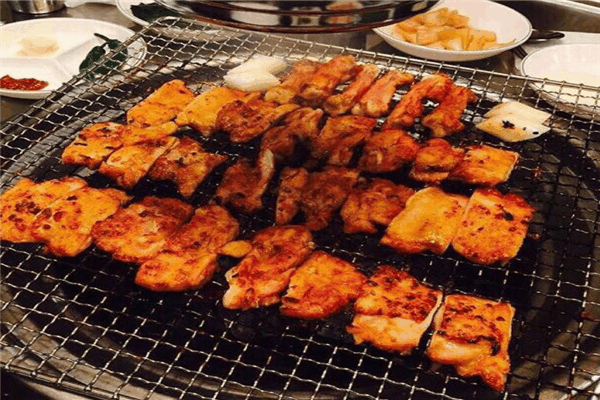 如意篩網(wǎng)烤肉
