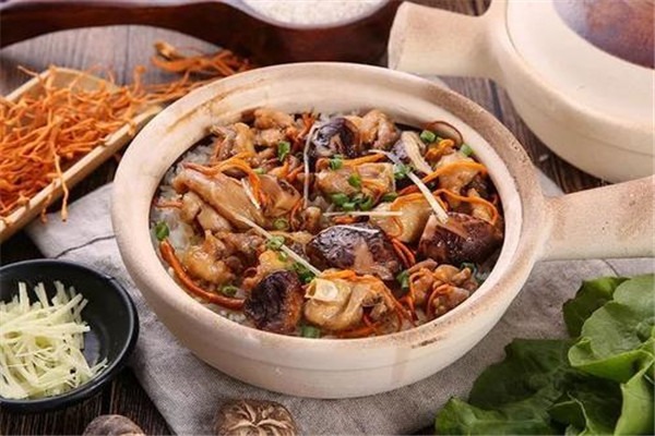 威記藥膳雞煲加盟