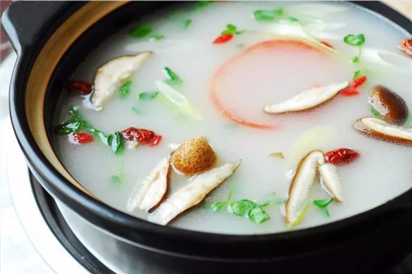 永強(qiáng)乳鴿火鍋煲加盟