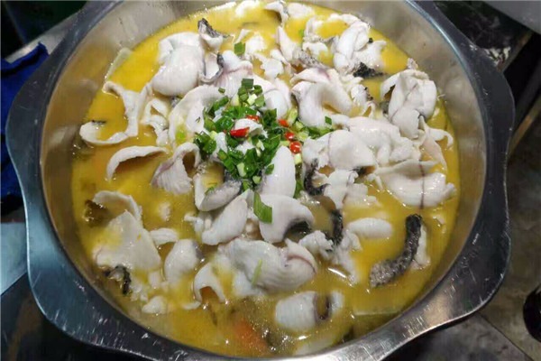 孺子牛屠場(chǎng)牛雜煲斗老壇酸菜魚(yú)加盟