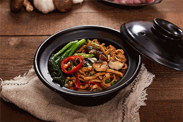 瓦罉煲仔飯
