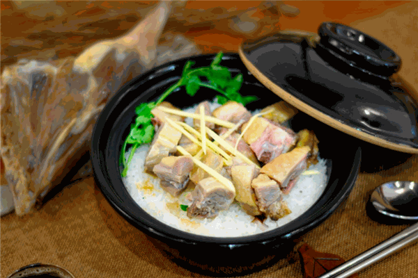 鼎朝天廣式煲仔飯