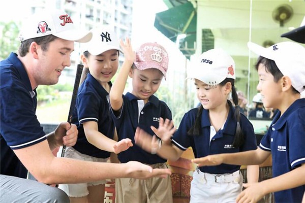 飛翔新勢(shì)力英語加盟