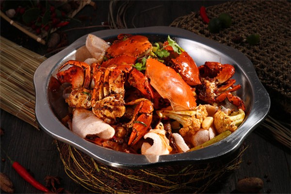 滿(mǎn)牛肉蟹煲