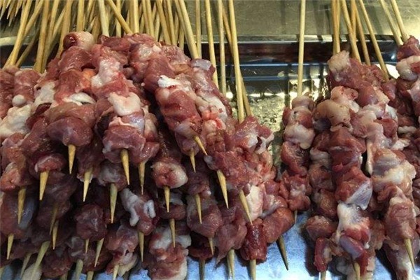 高筑墻羊肉串加盟