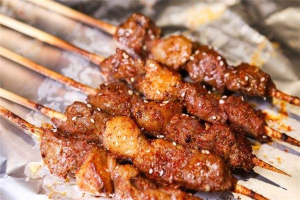 高筑墻羊肉串加盟