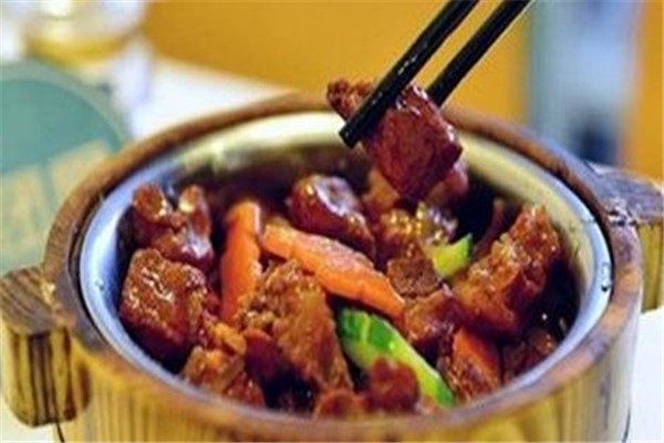 羋粉木桶飯