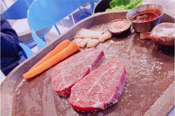 權(quán)媽家五花肉加盟