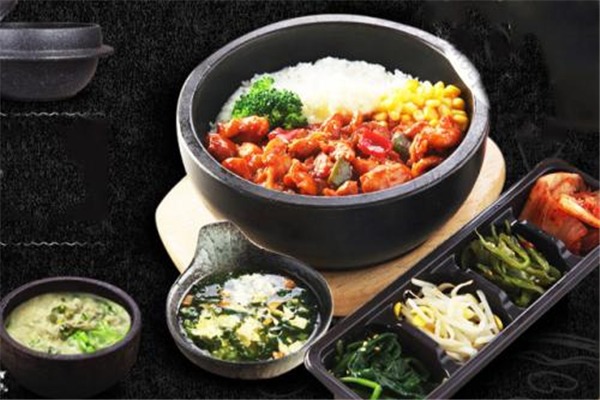 石代鮮瘋石鍋飯加盟