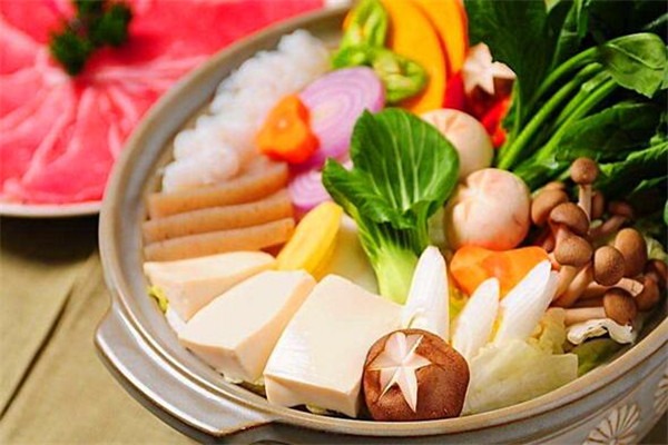 益元養(yǎng)生煲湯火鍋加盟