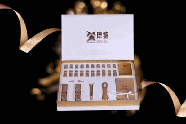 魔皺護(hù)膚品加盟