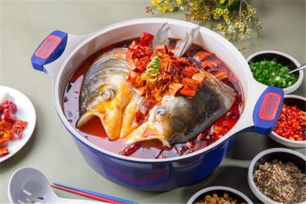 逗你撈石烹魚頭火鍋加盟