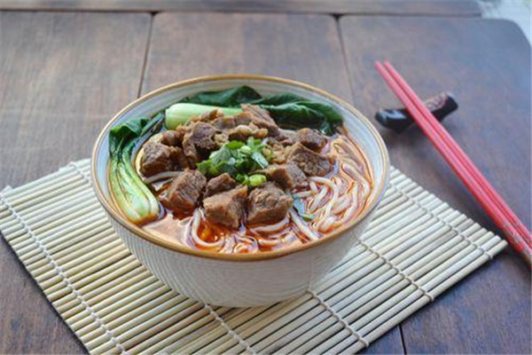 王中和私房牛肉面加盟