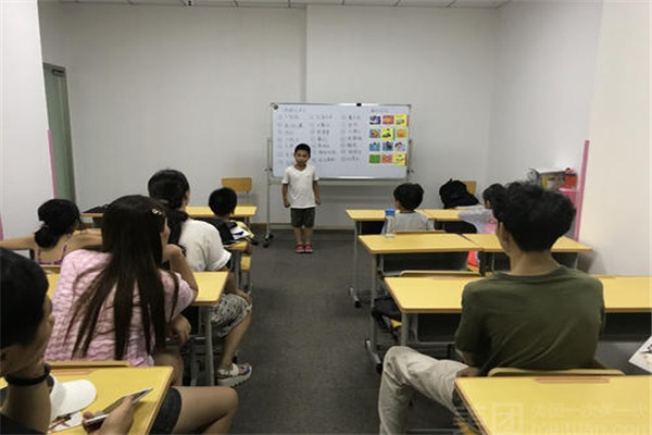 童程智優(yōu)少兒編程加盟
