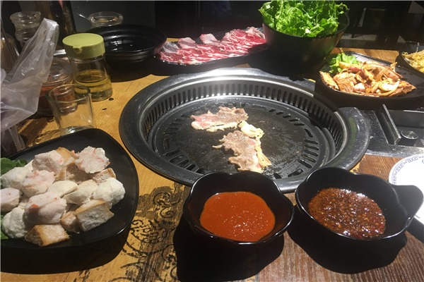 小烤官大片肉加盟