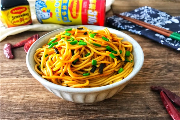 嘗香拌面食加盟