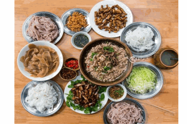 一云云南菜加盟