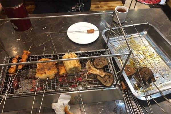 蠻牛燒烤加盟