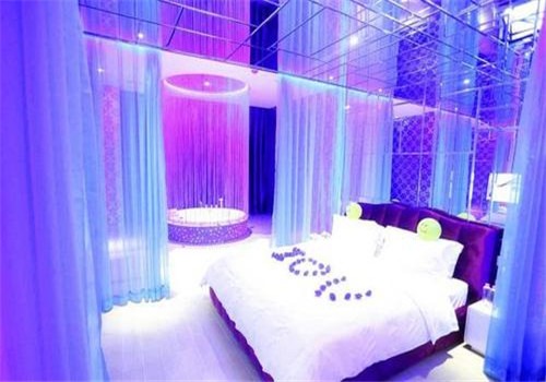 浪漫號(hào)主題酒店加盟