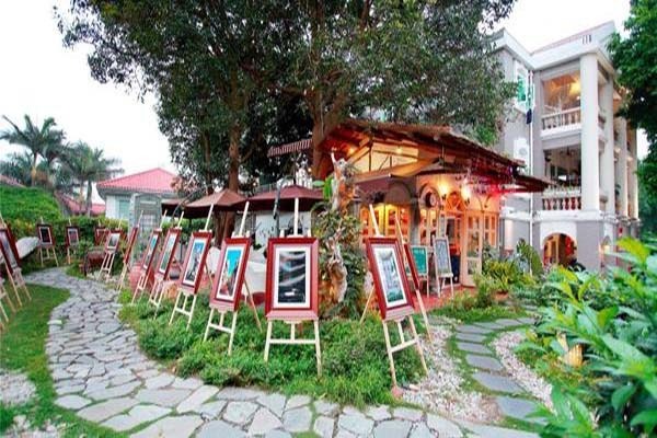 畫(huà)廊旅館