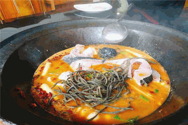 大鍋大灶柴火魚加盟