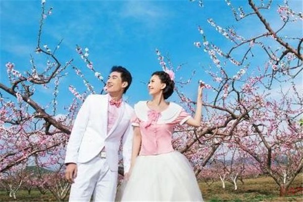 V2婚紗攝影加盟