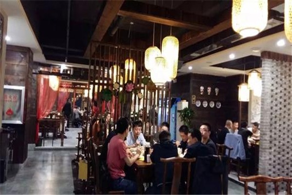 巴渝風時尚火鍋加盟