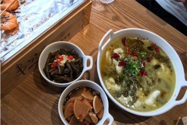 爐漁宮中餐加盟