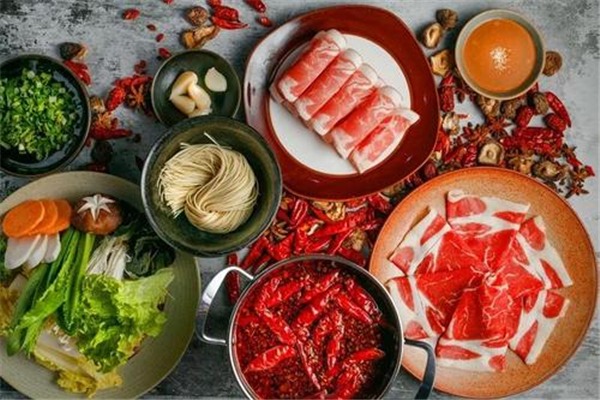 六街三陌火鍋外賣(mài)加盟