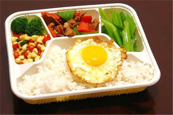 食心食藝快餐加盟