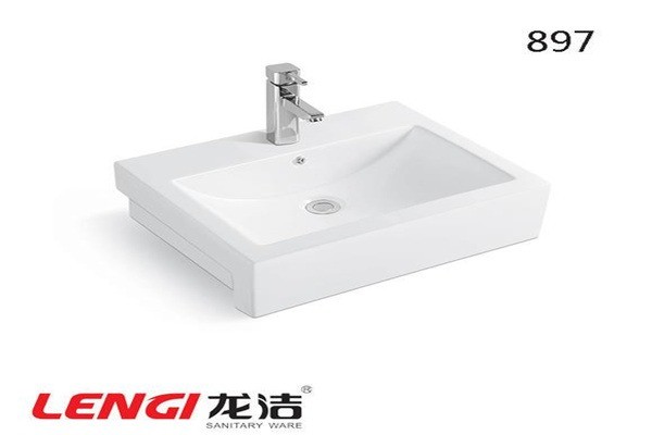 龍潔衛(wèi)浴加盟