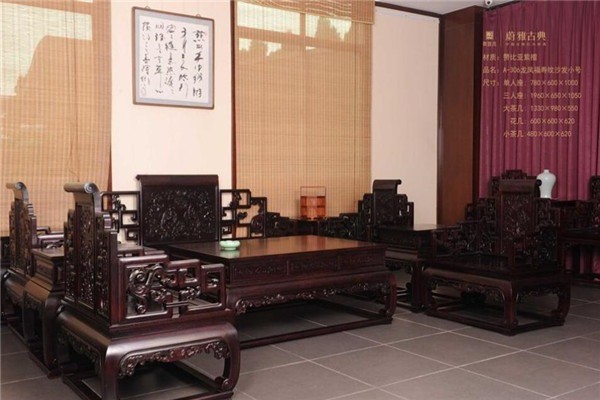 龍鳳沙發(fā)加盟