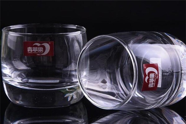青蘋(píng)果玻璃杯加盟
