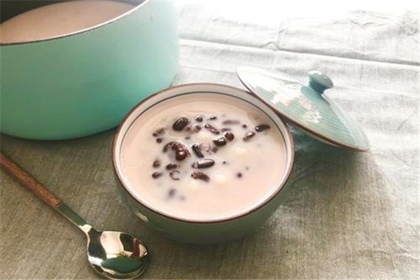 茶顏觀色奶茶加盟