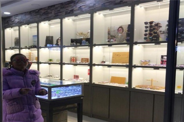 阿波羅鏡片加盟
