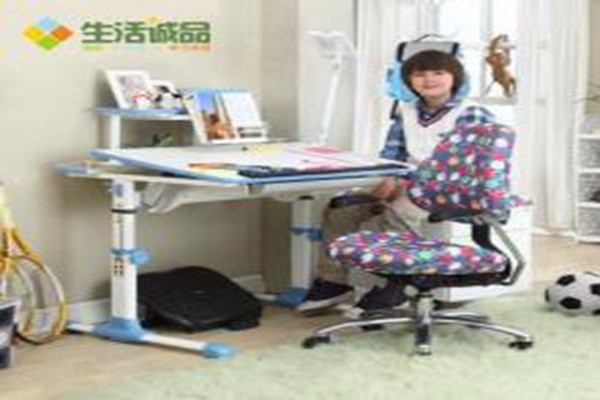 生活誠(chéng)品學(xué)習(xí)家具加盟