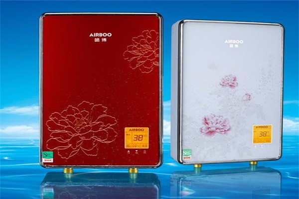 哈博即熱式電熱水器加盟