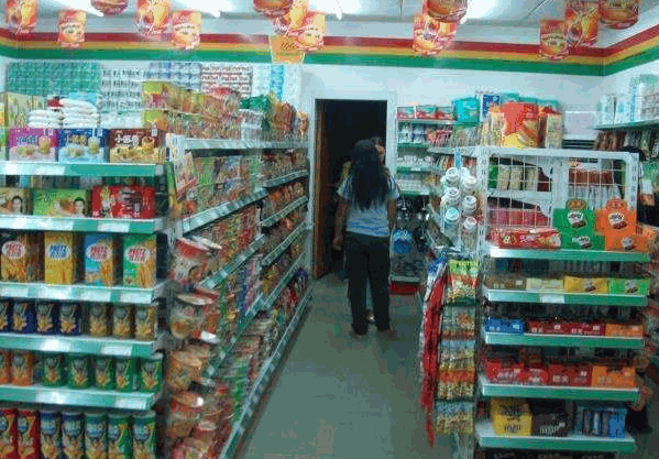 自由自在便利店加盟