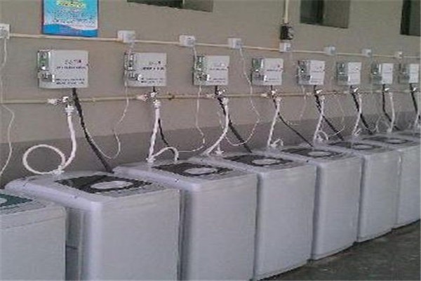 奇強(qiáng)自助洗衣機(jī)加盟