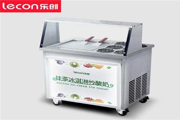 樂(lè)創(chuàng)炒冰機(jī)加盟