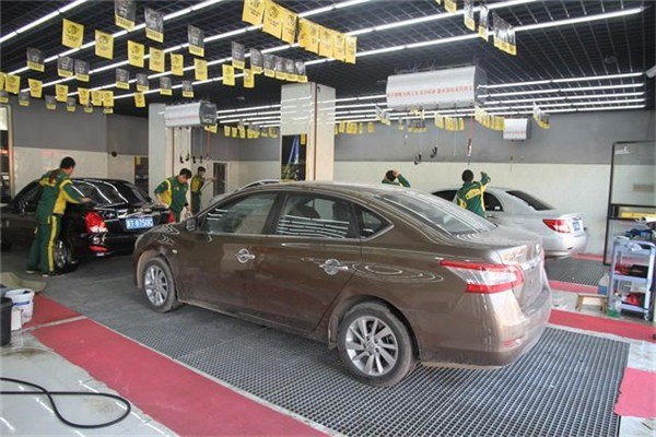 英豪汽車(chē)美容加盟