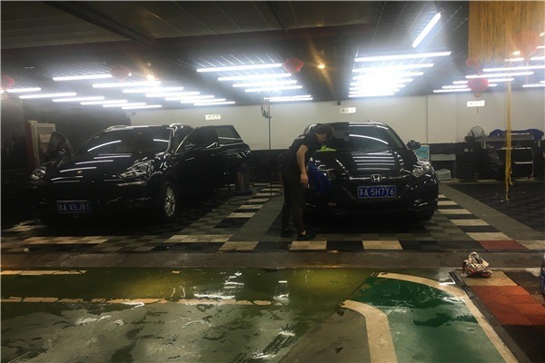 立途汽車美容加盟