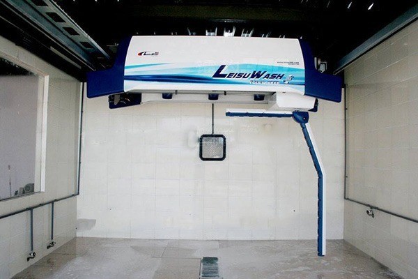 鐳豹360全自動(dòng)洗車(chē)機(jī)加盟