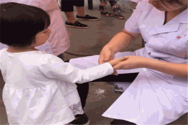 禪醫(yī)小兒推拿加盟