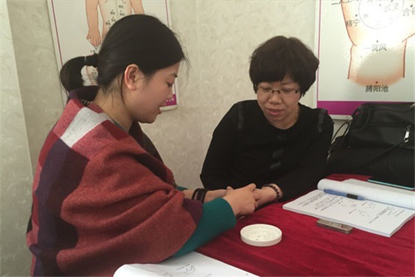 恩貝兒小兒推拿加盟